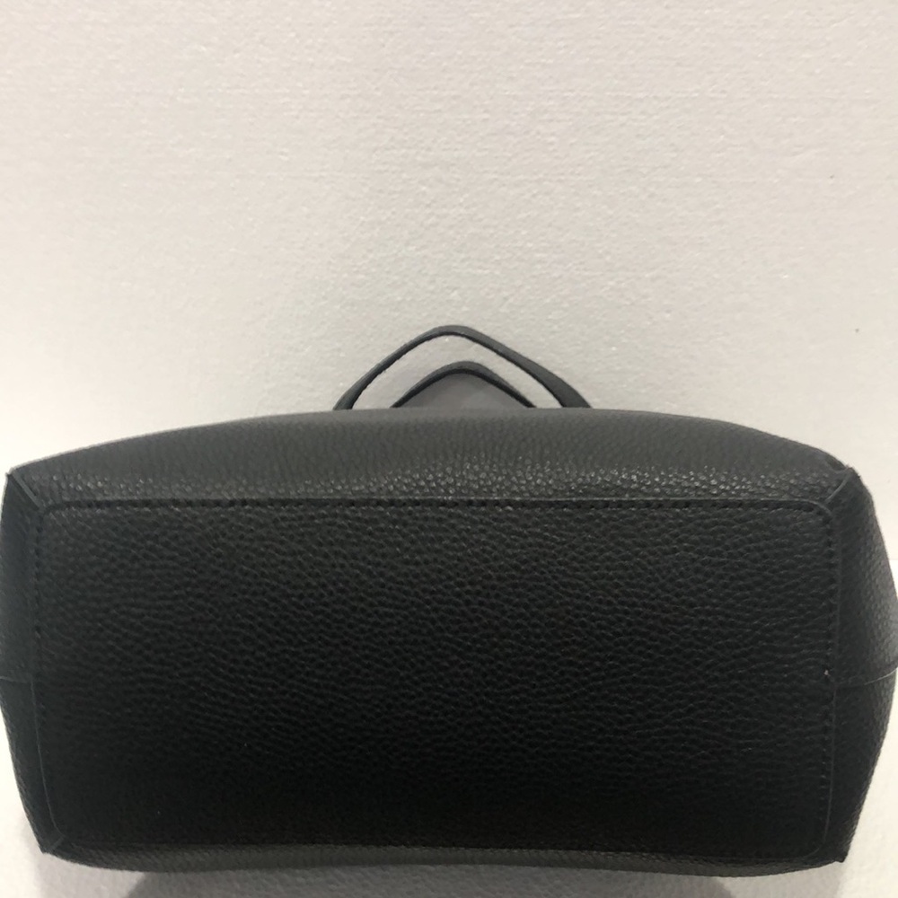 Kate Spade Black Pebble LeatherTote with Bow Accent-EUC - Picture 6 of 11